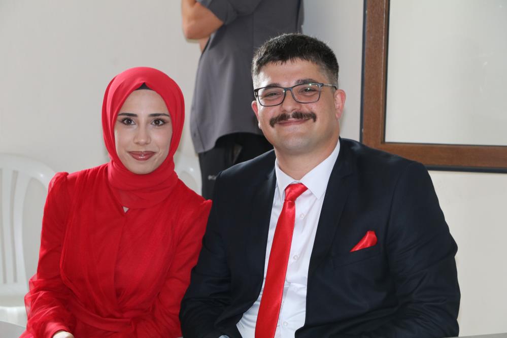 Vali Çeber, İHA Muhabiri Hasan Fehmi Demir'e kız istedi
