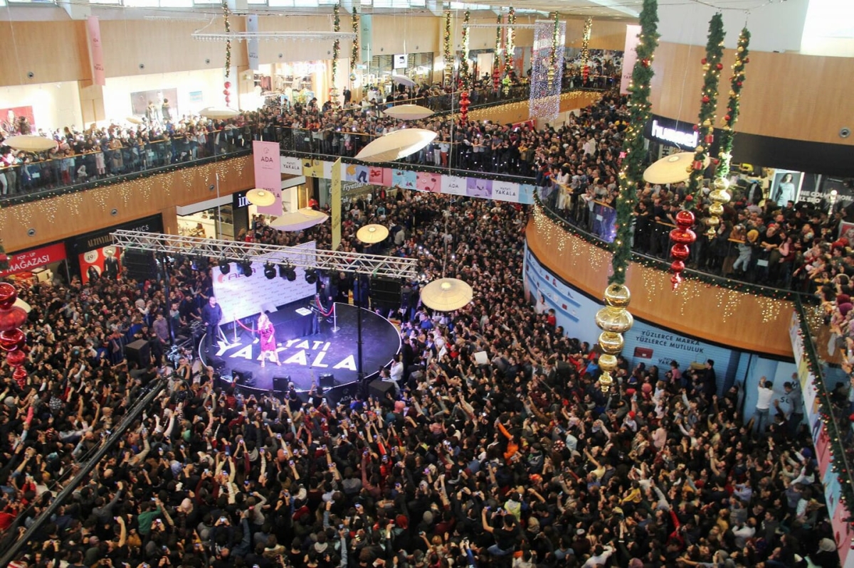 Hadise Konser Fotoğrafları