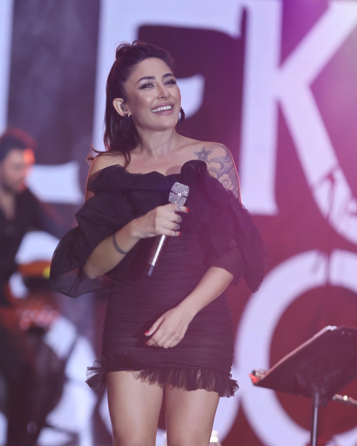 Melek Mosso konser fotoğrafları