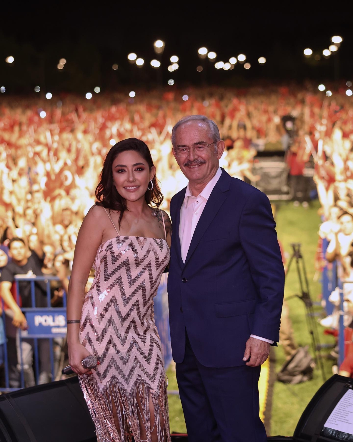 Melek Mosso konser fotoğrafları