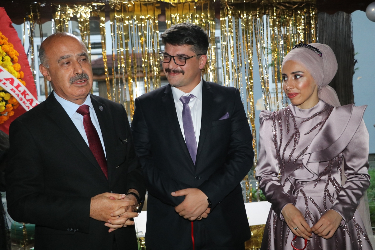 Hasan Fehmi Demir, Ezginur Balci nişanlandı