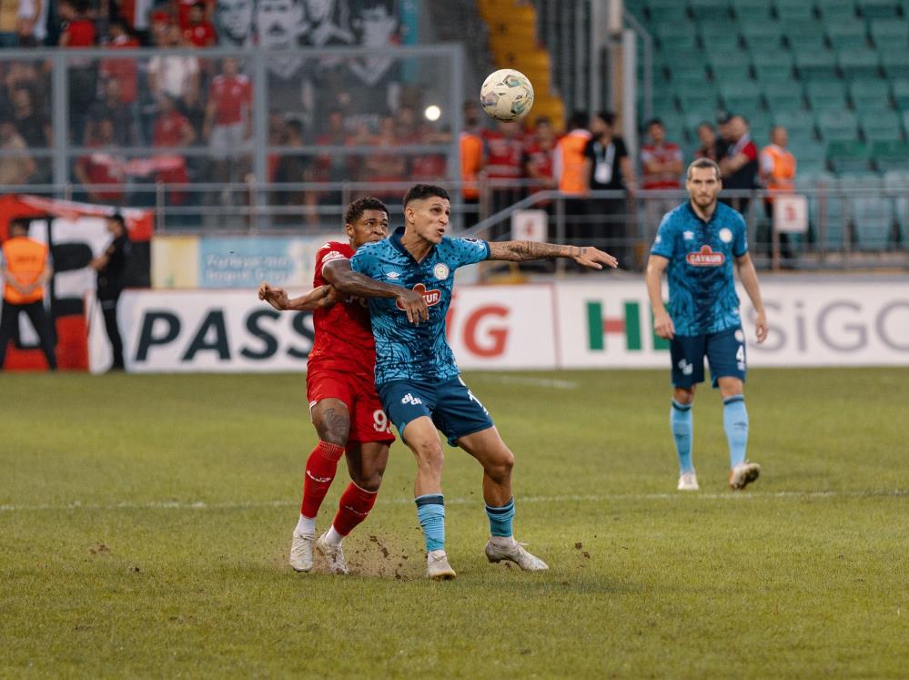 Rizespor-Samsunspor maçı foto galerisi