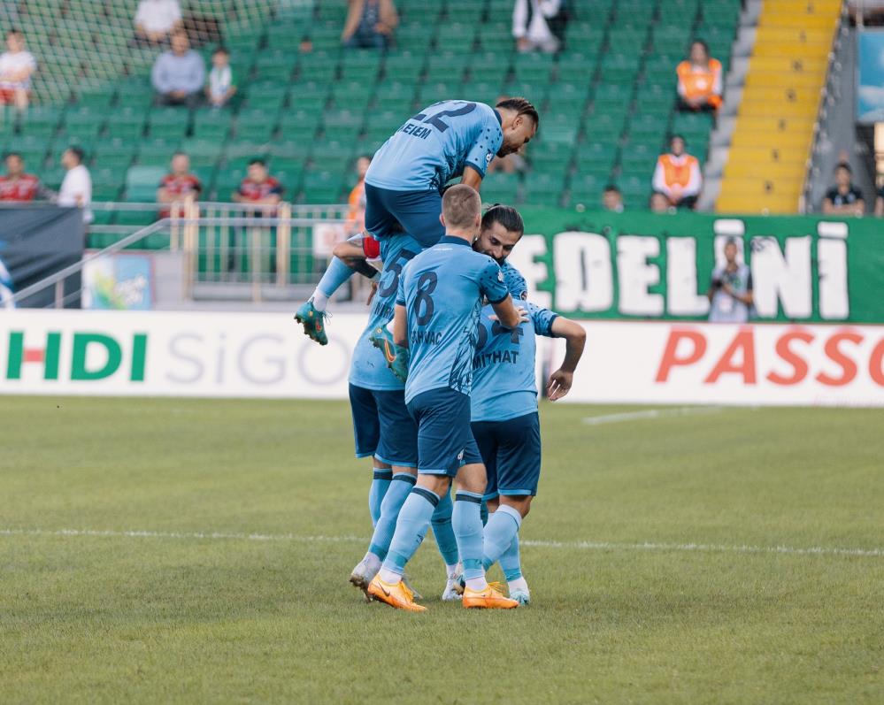 Rizespor-Samsunspor maçı foto galerisi