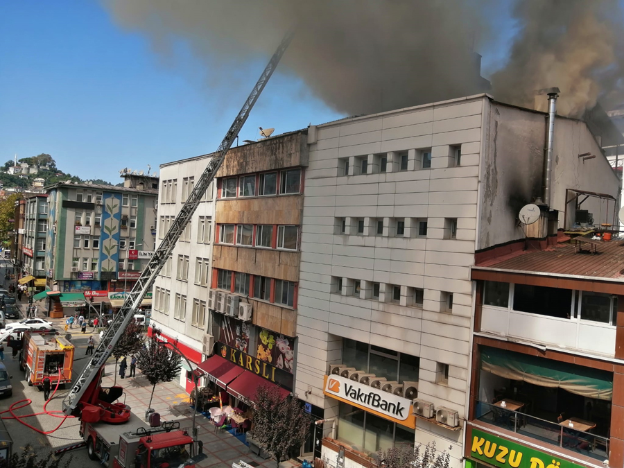 Rize'de yangın