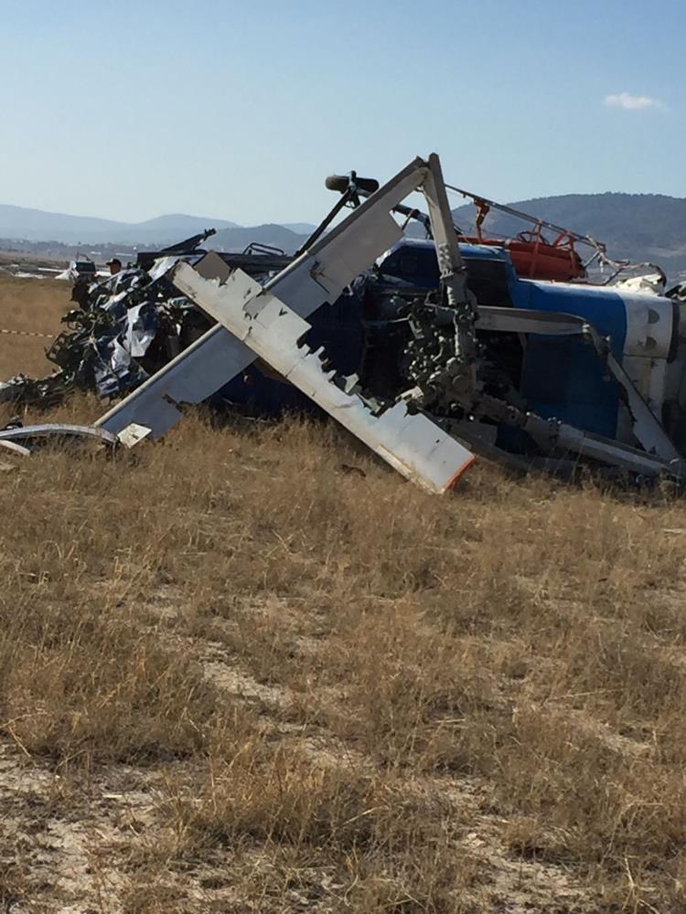 Marmaris’teki yangına destek için giden helikopter düştü
