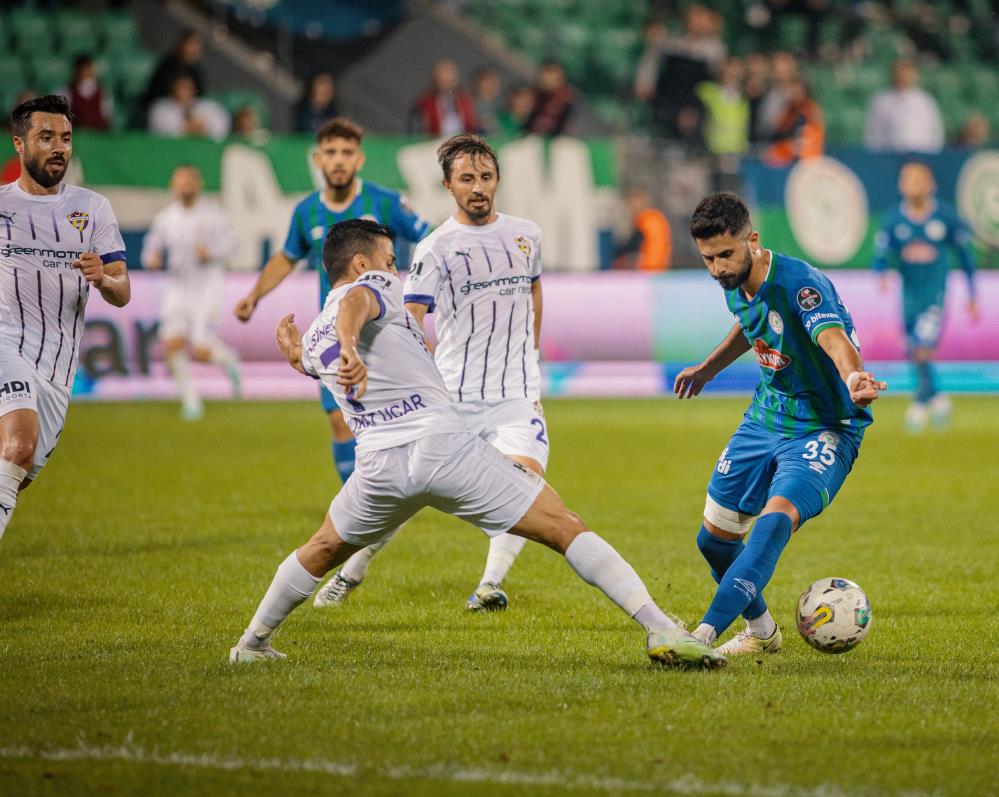Rizespor-Eyüpspor maçı fotoğrafları