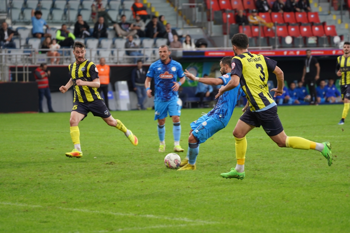 Çaykur Rizespor-Boyabat 1868 maç fotoğrafları