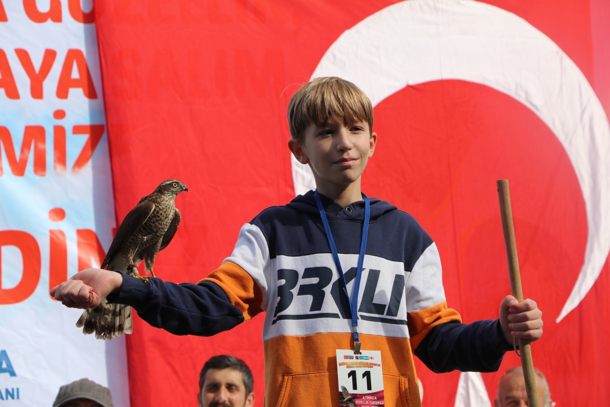Rize'de atmaca güzellik festivali renkli görüntülere sahne oldu