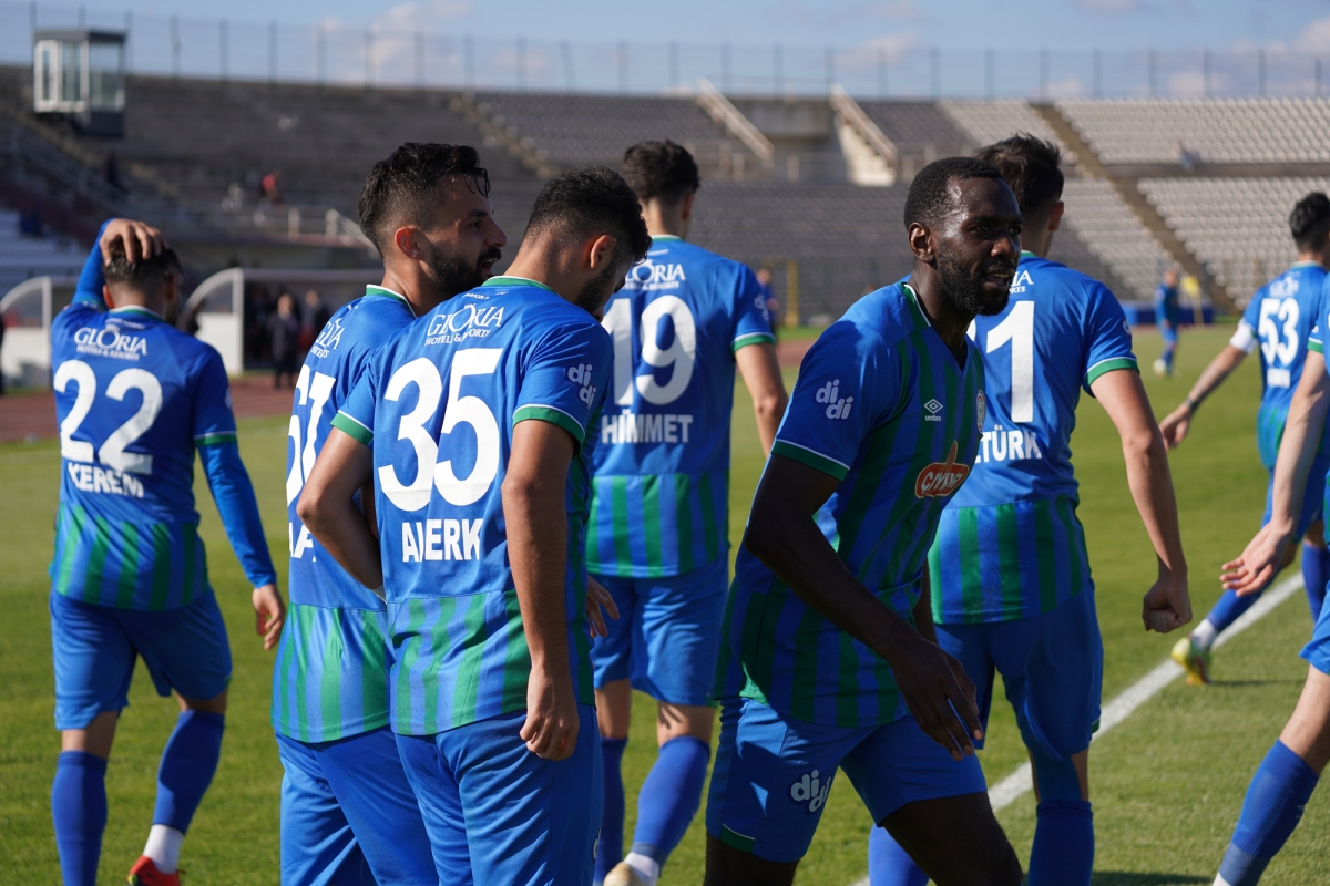 Bandırmaspor-Çaykur Rizespor maçı fotoğrafları