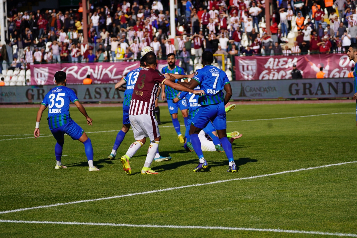 Bandırmaspor-Çaykur Rizespor maçı fotoğrafları