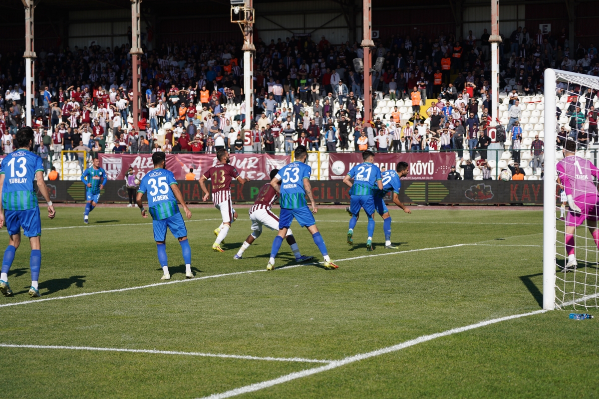 Bandırmaspor-Çaykur Rizespor maçı fotoğrafları