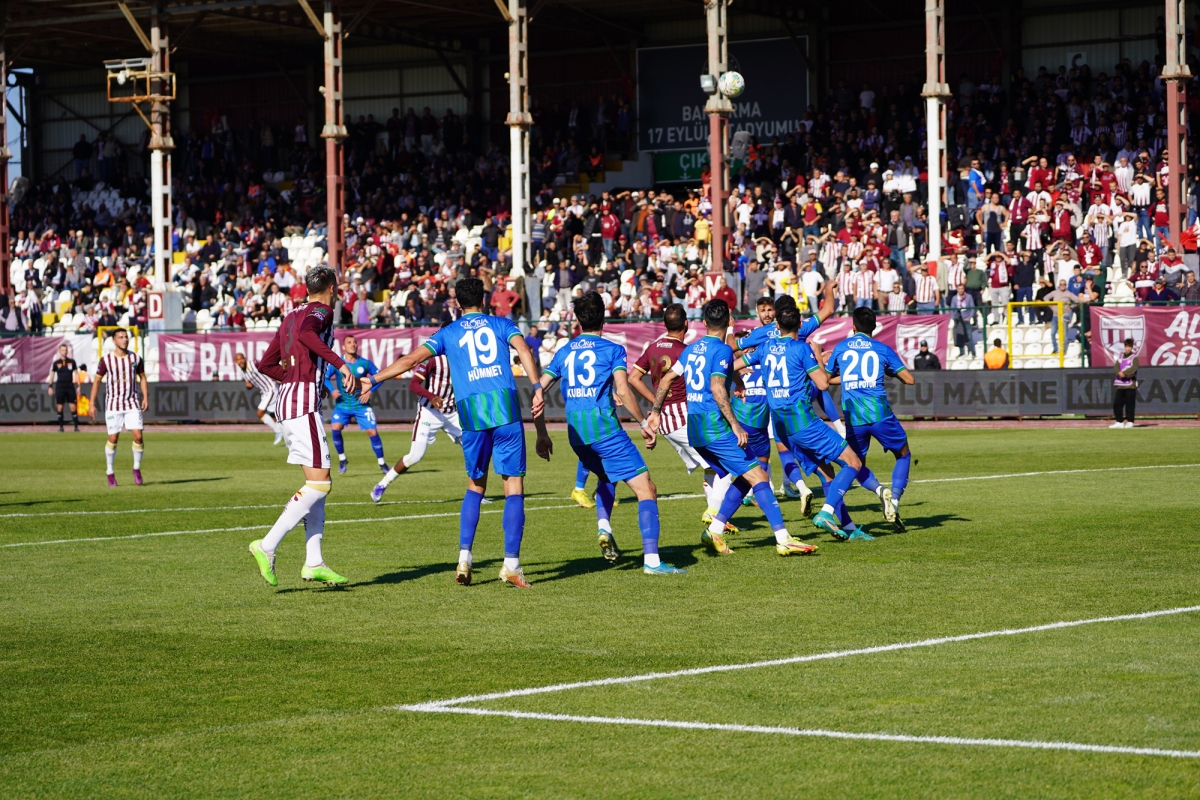Bandırmaspor-Çaykur Rizespor maçı fotoğrafları
