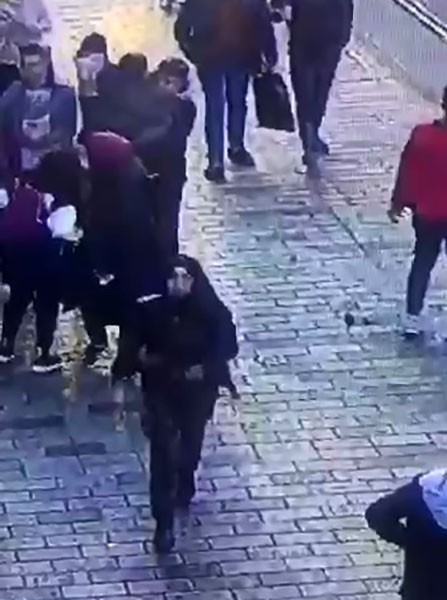Bombayı bırakan kadın yakalandı