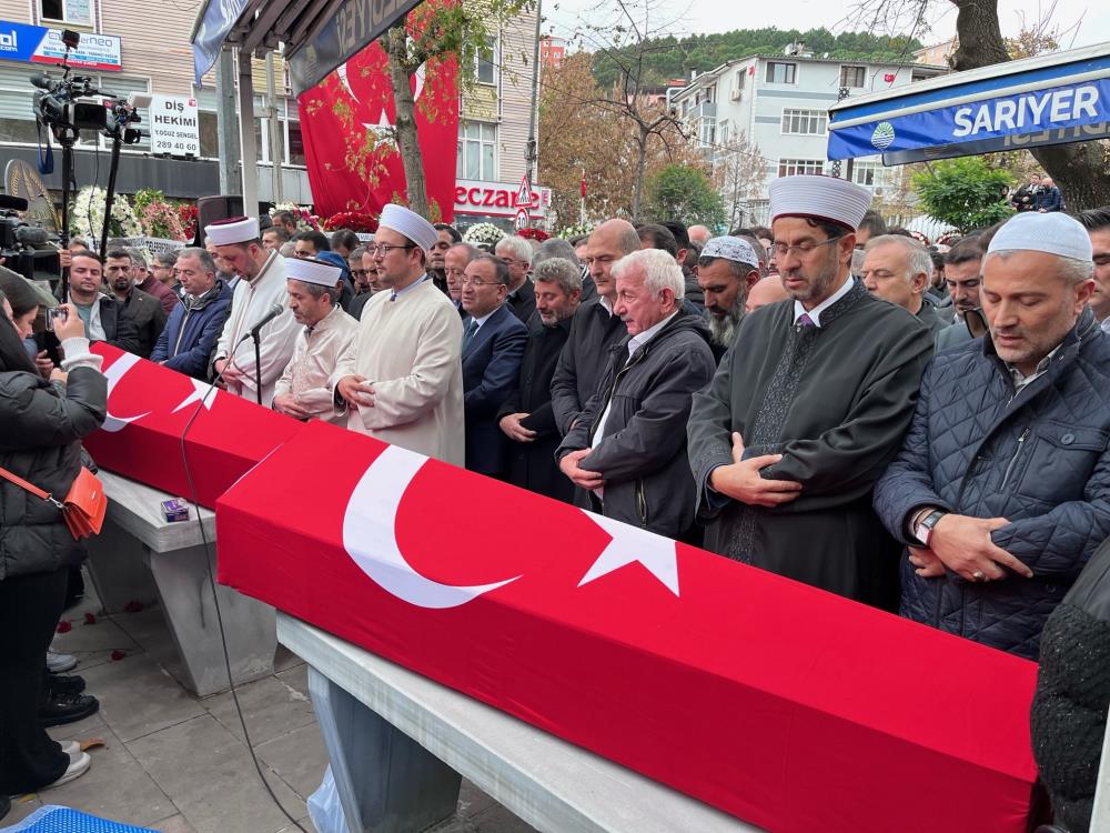Rizeli kadın ve eşi son yolculuğuna uğurlandı