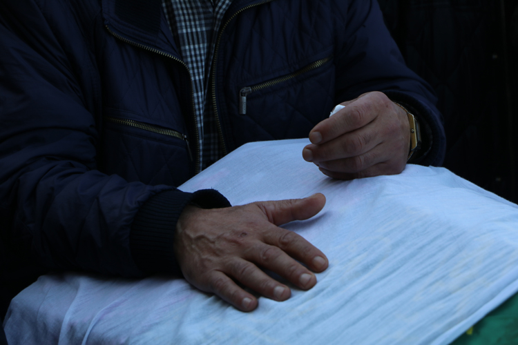 Biri çocuk 3 kişilik aile gözyaşları içerisinde son yolculuğuna uğurlandı