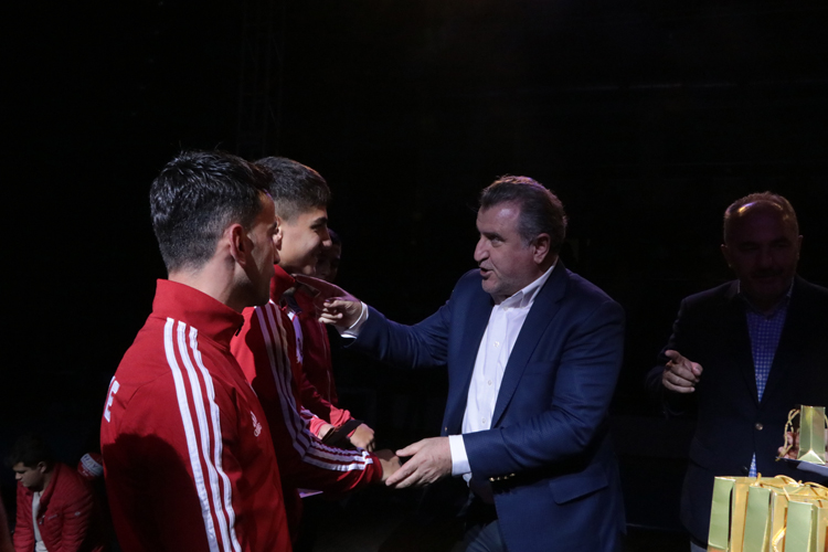 Rize'deki Sporun yıldızları ödül töreni