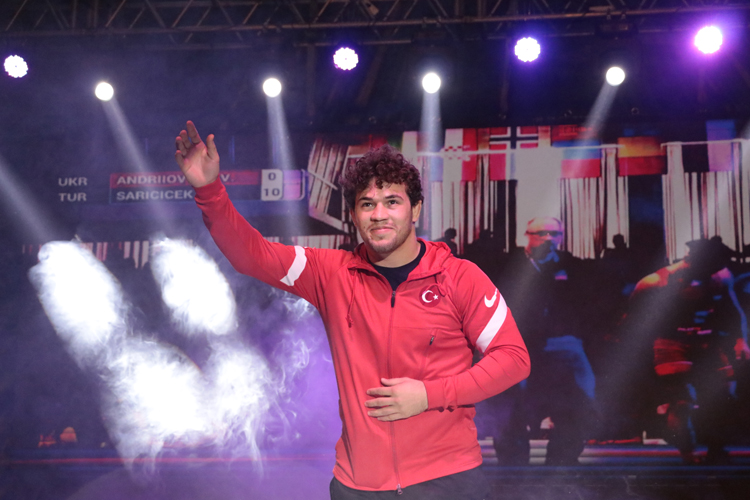 Rize'deki Sporun yıldızları ödül töreni