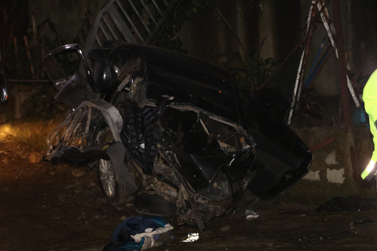 Rize'de feci kaza: 2 ölü, 3 yaralı