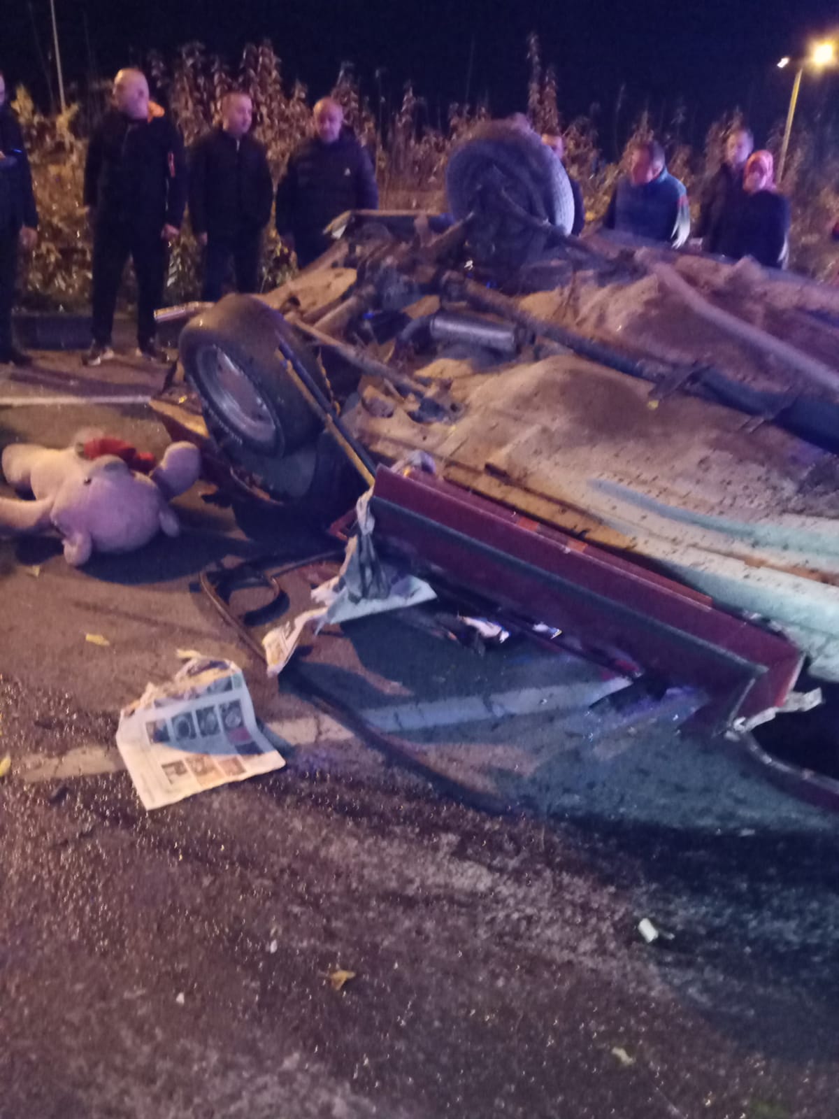 Rize'de polisin dur ikazına uymayan araç takla attı