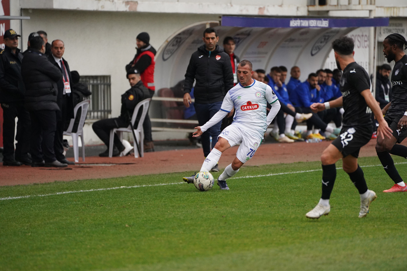 Çaykur Rizespor Tuzlaspor sınavını tek golle geçti
