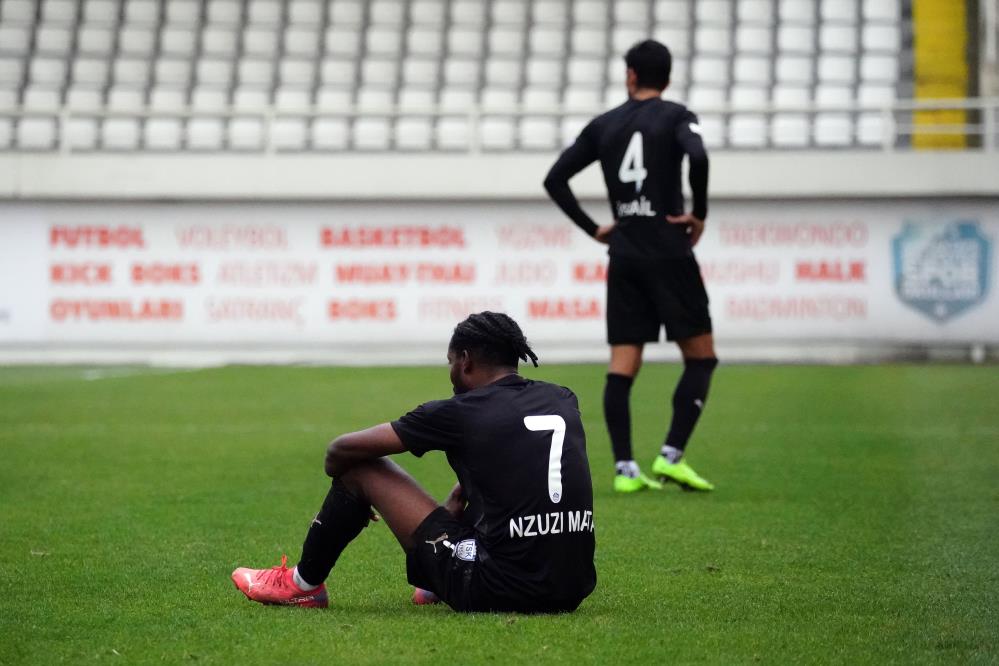 Çaykur Rizespor Tuzlaspor sınavını tek golle geçti