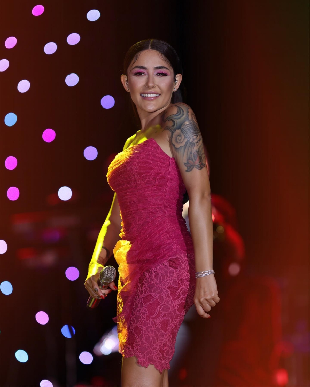 Melek Mosso konser fotoğrafları