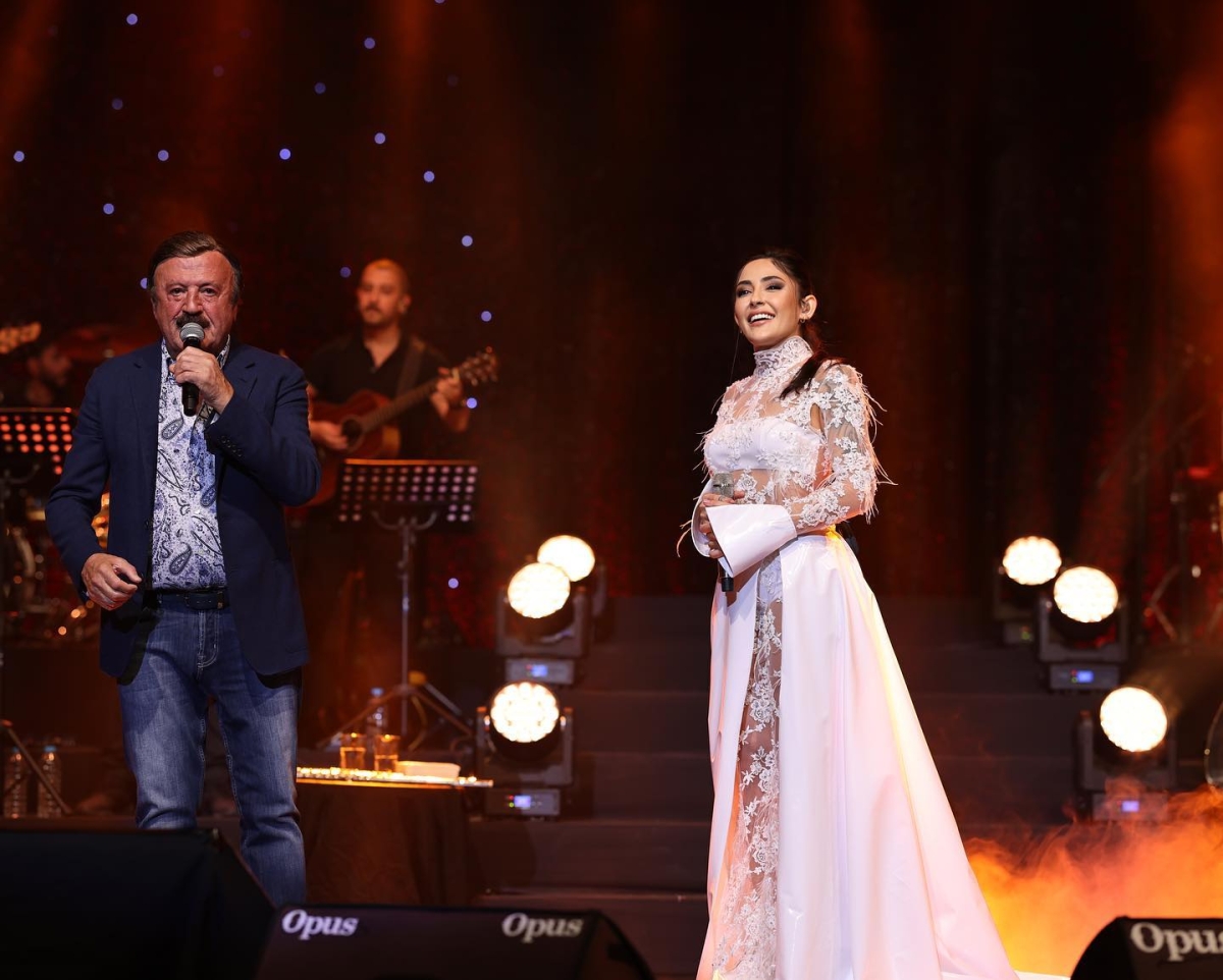 Melek Mosso konser fotoğrafları