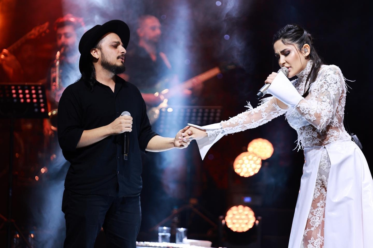 Melek Mosso konser fotoğrafları