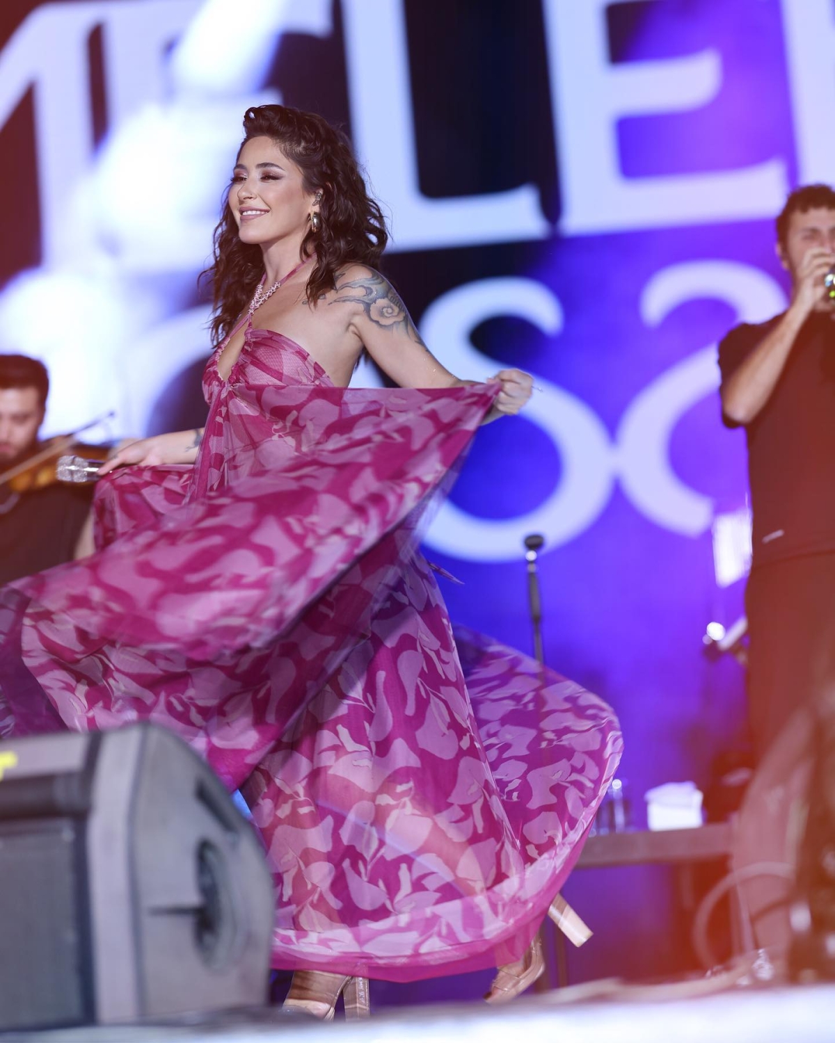 Melek Mosso konser fotoğrafları