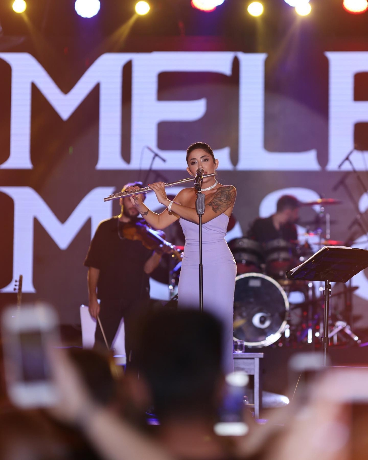 Melek Mosso konser fotoğrafları