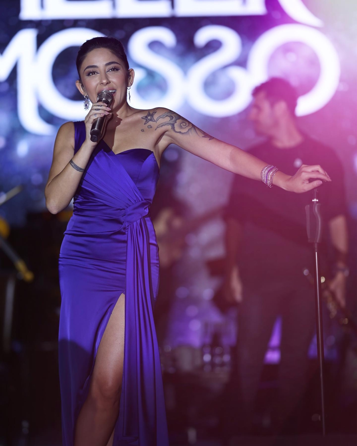 Melek Mosso konser fotoğrafları