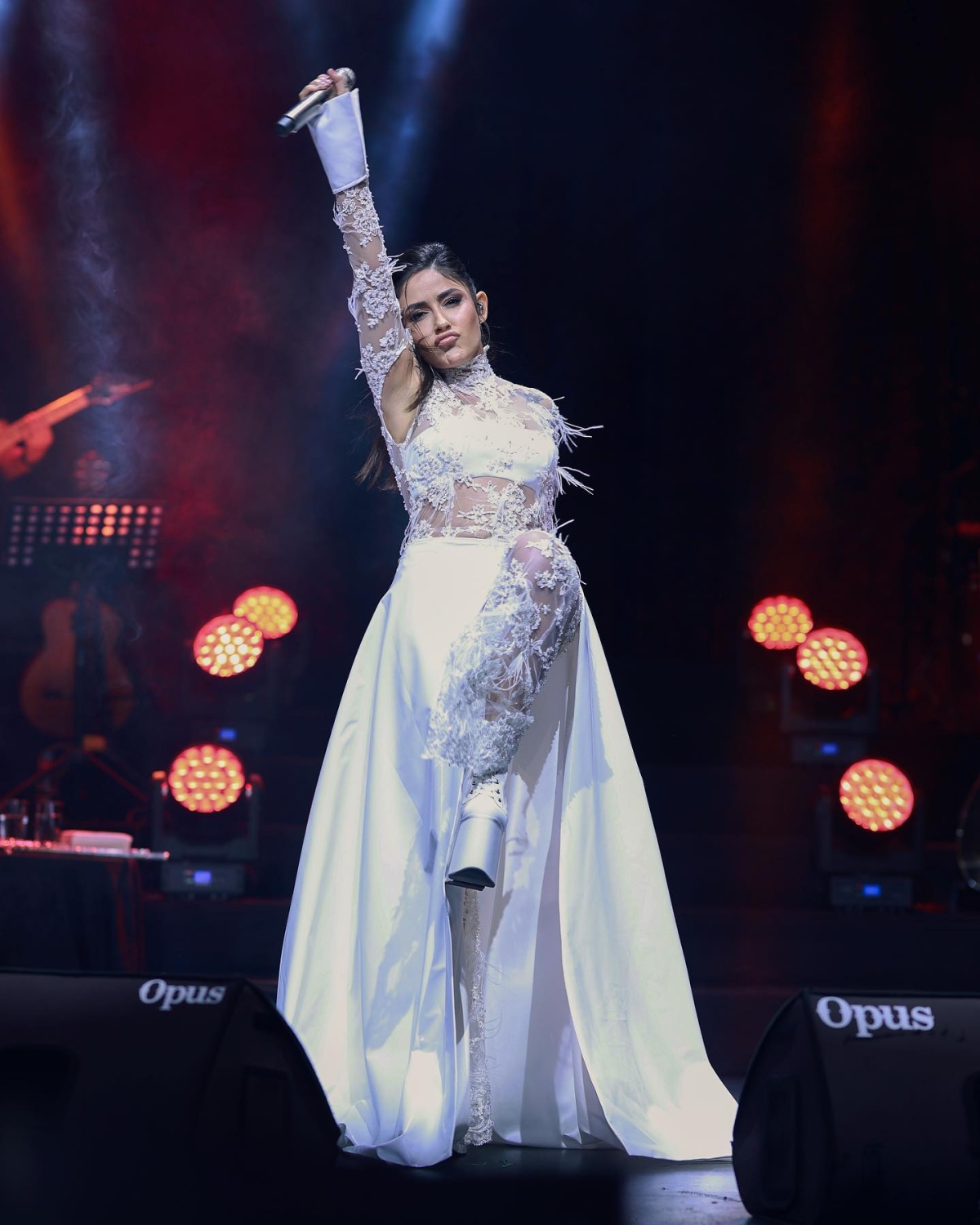 Melek Mosso konser fotoğrafları