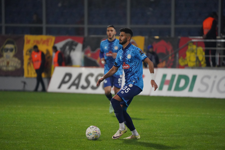 Çaykur Rizespor-Göztepe maçı fotoğrafları