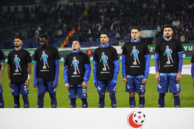 Çaykur Rizespor-Göztepe maçı fotoğrafları