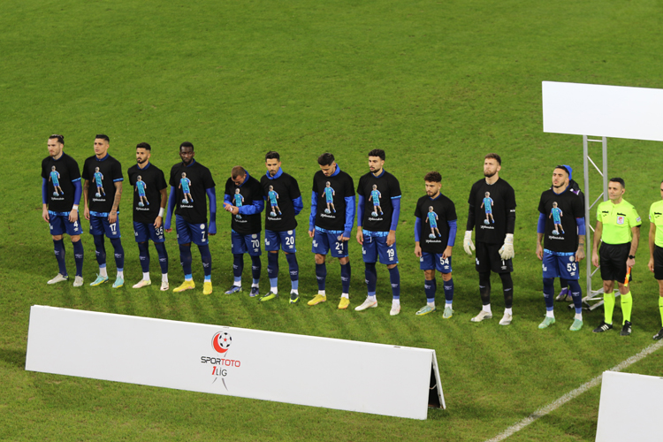 Çaykur Rizespor-Göztepe maçı fotoğrafları