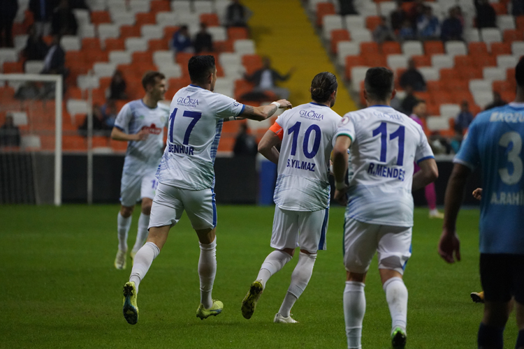 Adana Demirspor-Çaykur Rizespor maçı fotoğrafları