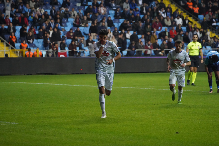 Adana Demirspor-Çaykur Rizespor maçı fotoğrafları