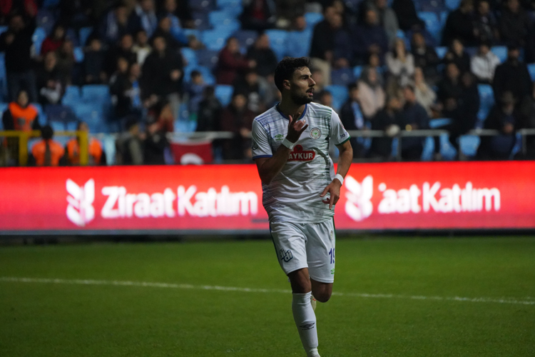Adana Demirspor-Çaykur Rizespor maçı fotoğrafları