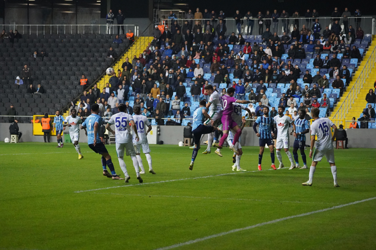 Adana Demirspor-Çaykur Rizespor maçı fotoğrafları