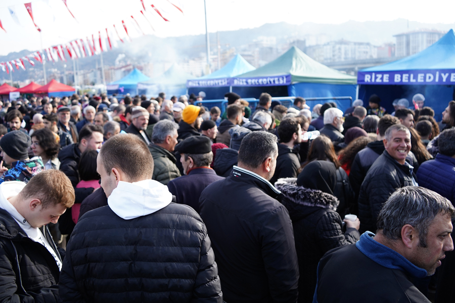 Rize'de 7.Hamsi Festivali Düzenlendi