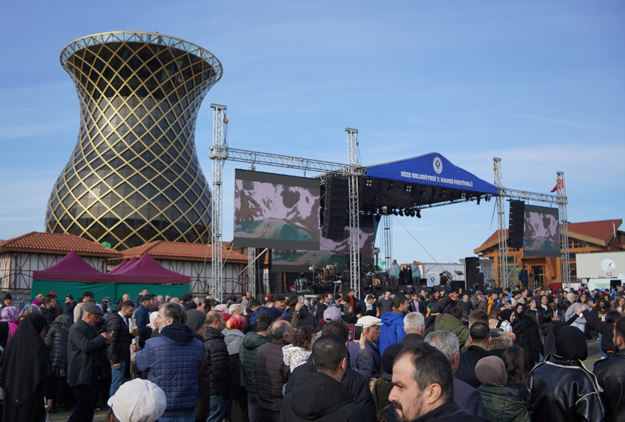 Rize'de 7.Hamsi Festivali Düzenlendi