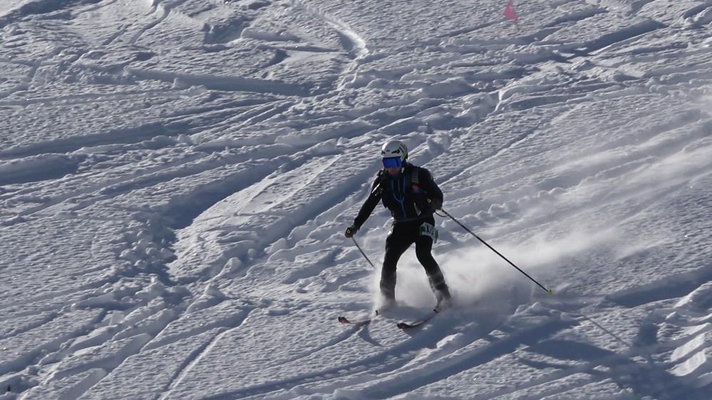 Gençler ve Büyükler Dağ Kayağı Türkiye Şampiyonası Rize’de yapıldı