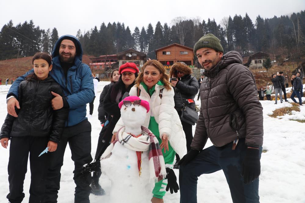 Ayder Kardan Adam Festivali'nin son günü renkli görüntülere sahne oldu