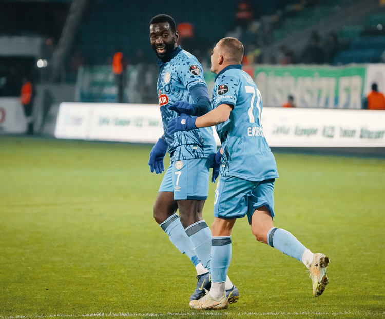 Çaykur Rizespor-Yeni Malatyaspor maçı fotoğrafları