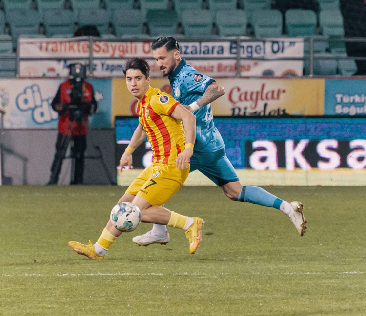 Çaykur Rizespor-Yeni Malatyaspor maçı fotoğrafları