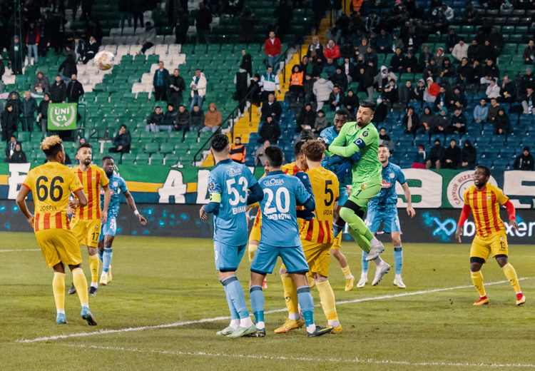 Çaykur Rizespor-Yeni Malatyaspor maçı fotoğrafları