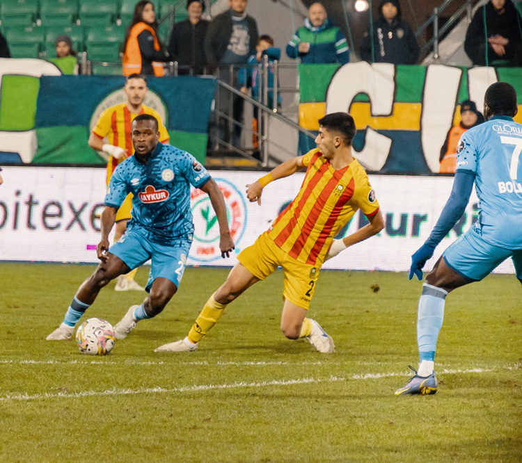 Çaykur Rizespor-Yeni Malatyaspor maçı fotoğrafları