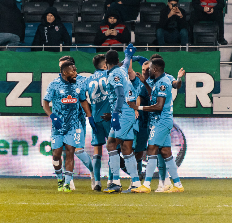 Çaykur Rizespor-Yeni Malatyaspor maçı fotoğrafları