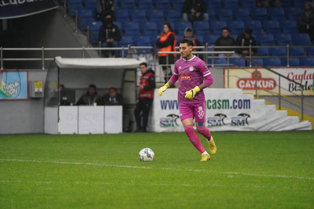 Spor Toto 1. Lig: Çaykur Rizespor: 3 - Altay: 1