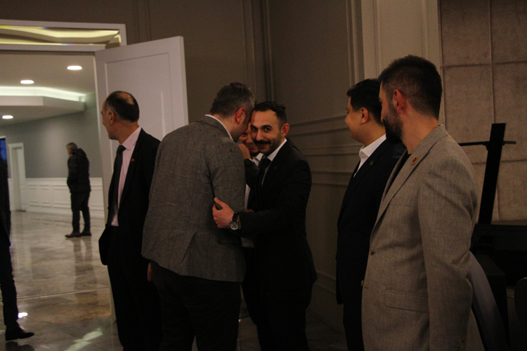 MHP Rize iftarda buluştu